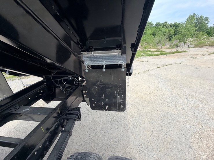 2005-international-durastar-4300-image-130