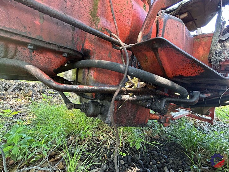 (inop)-allis-chalmers-farm-tractor-image-31