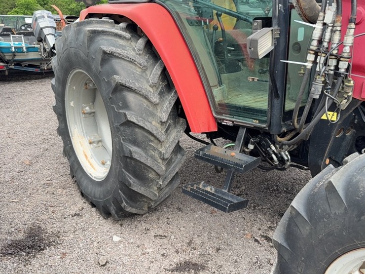 #3043-•-case-1050-tractor-image-5