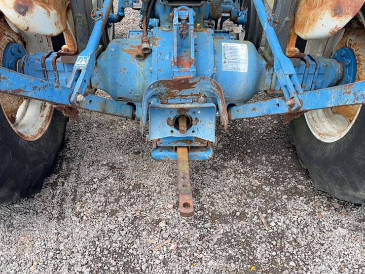 ford-4610-image-12