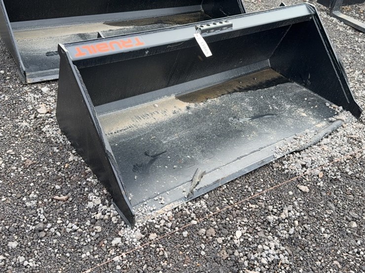 #2071-•-trubilt-60"-skid-steer-smooth-bucket-image-1