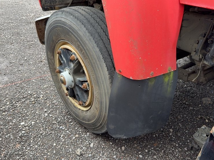ford-l9000-image-13