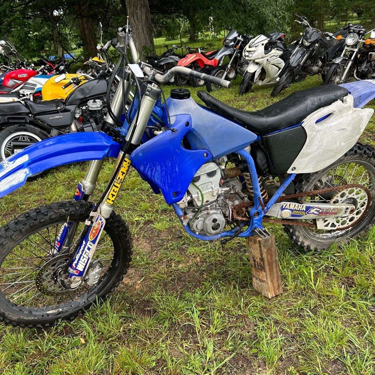 YAMAHA Dirt Bike