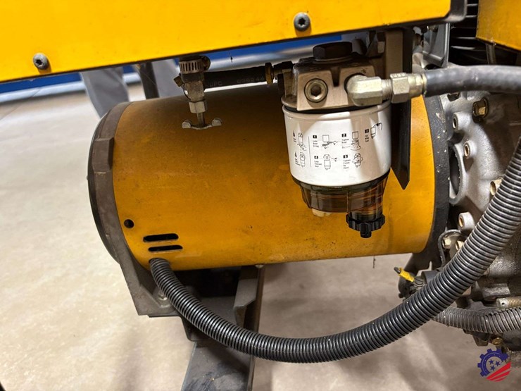 completely-self-contained-jobsite-fuel-container-image-39