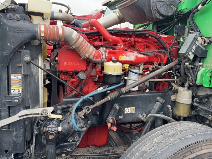 2014-peterbilt-386-image-19