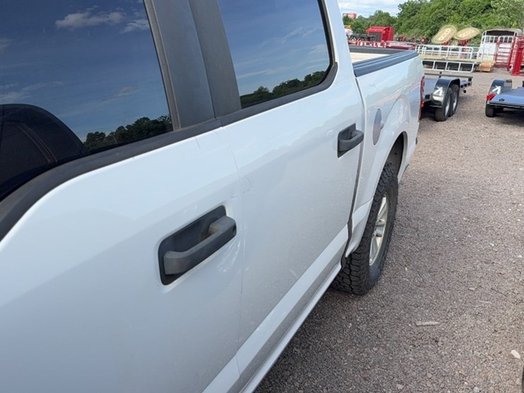 2019-ford-f150-image-13