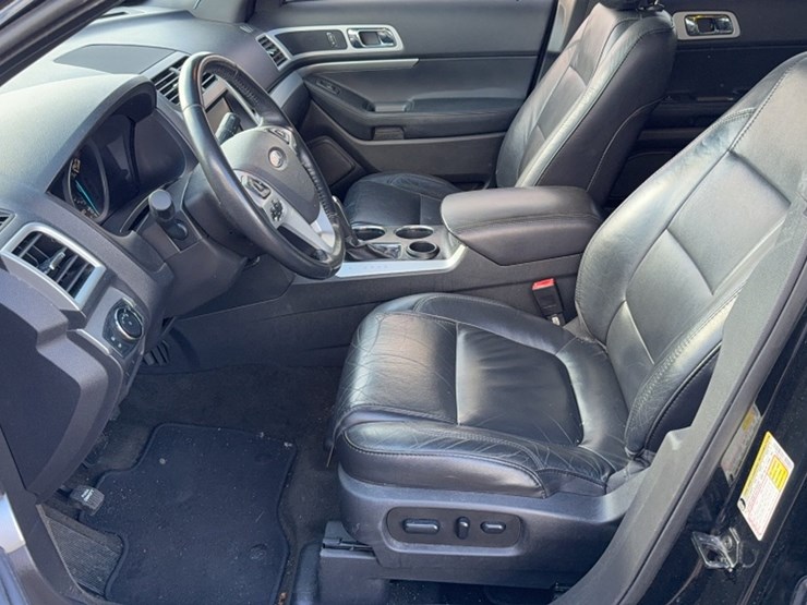 ford-explorer-image-14
