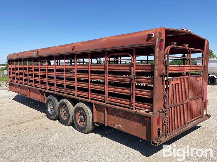 1997-coose-30'-tri/a-livestock-trailer-image-7