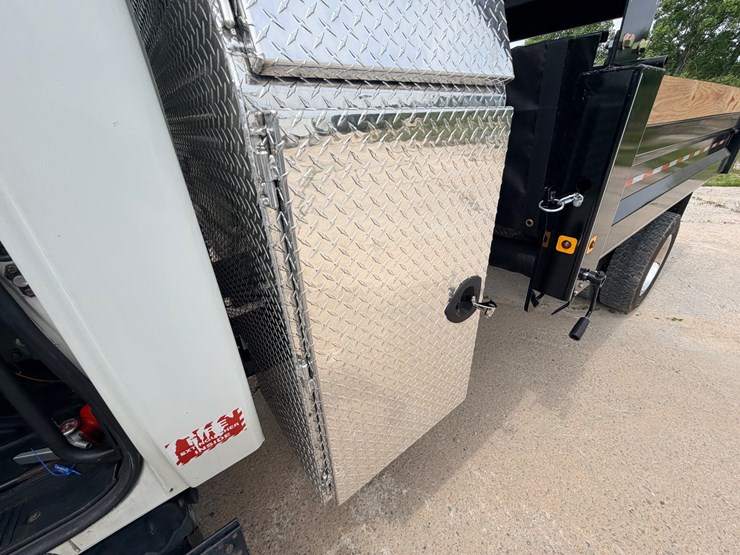 2005-international-durastar-4300-image-73
