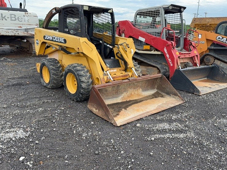 john-deere-260-image-3