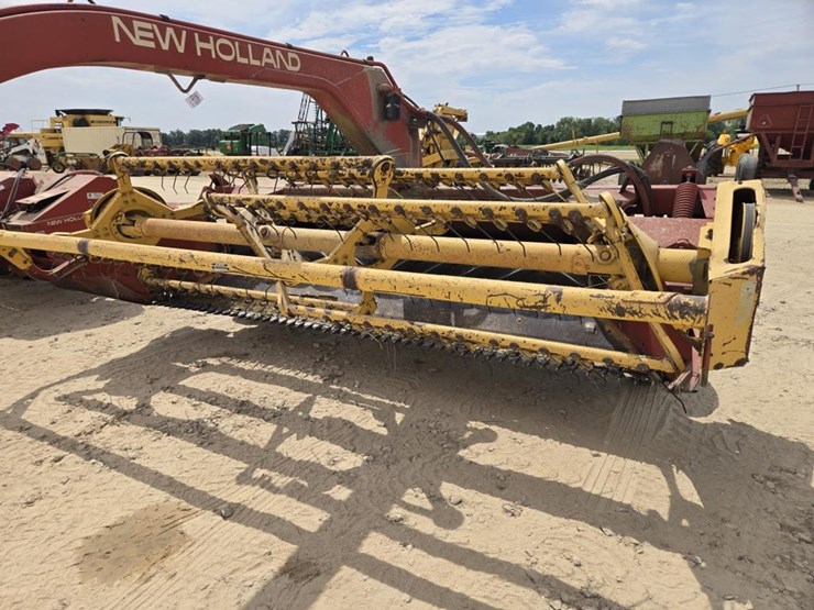 new-holland-499-image-5