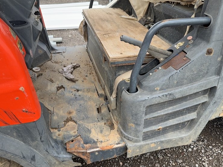 kubota-rtv900-image-5