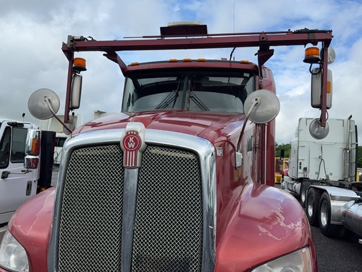 2014-kenworth-t660-image-2