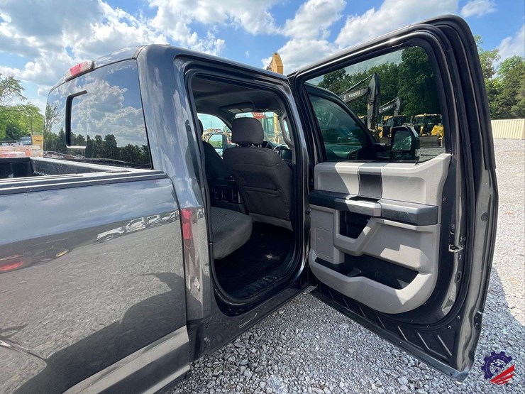 2016-ford-f150-xlt-image-47