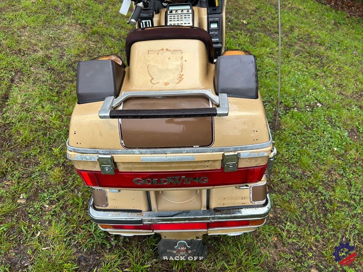 1985-honda-gl1200-(goldwing)-l-motorcycle-image-23