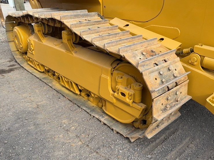komatsu-d65ex-image-5