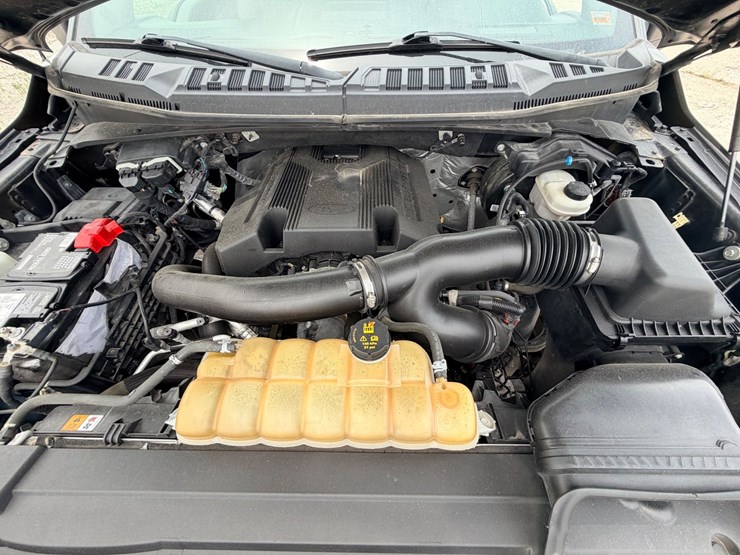 2019-ford-f150-image-32