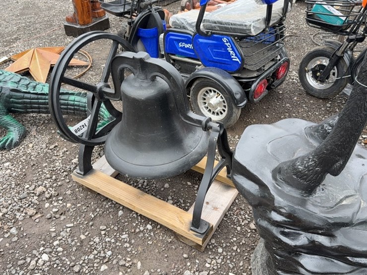 #6003-•-church-bell-image-1