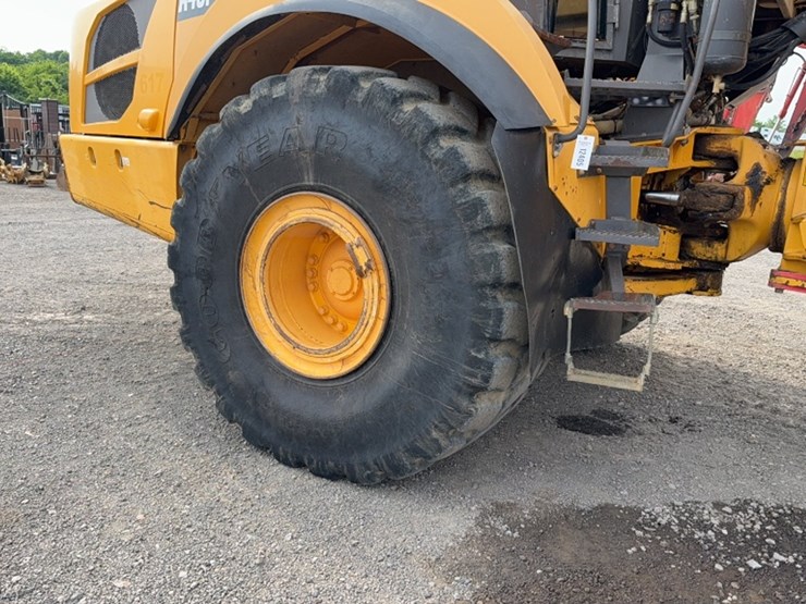 volvo-a40f-image-12