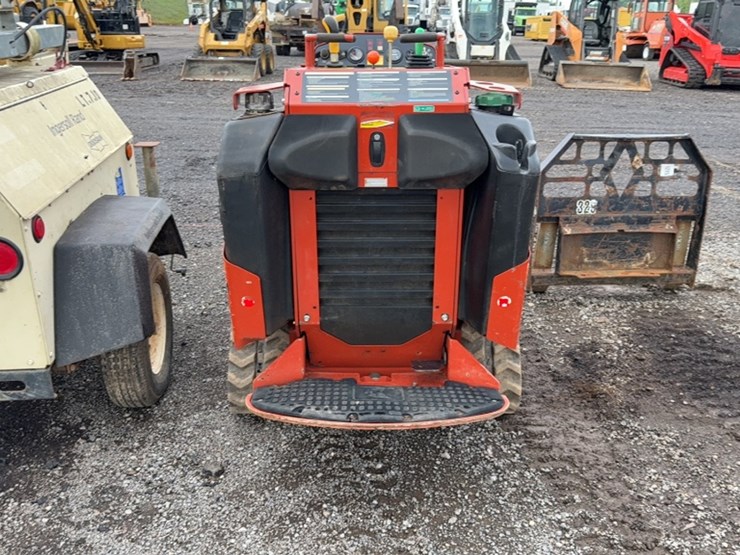 ditch-witch-sk800-image-9