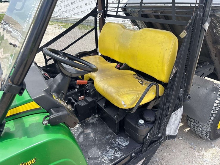 john-deere-gator-image-8