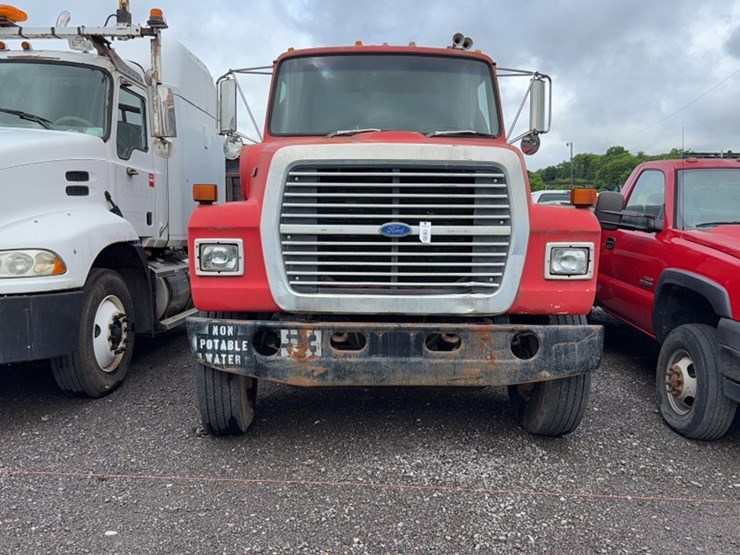 ford-l9000-image-2