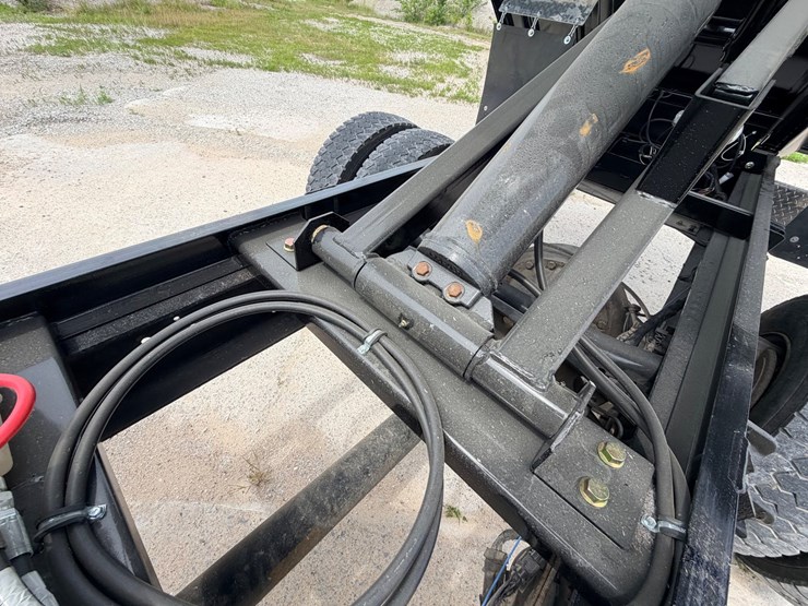 2005-international-durastar-4300-image-121