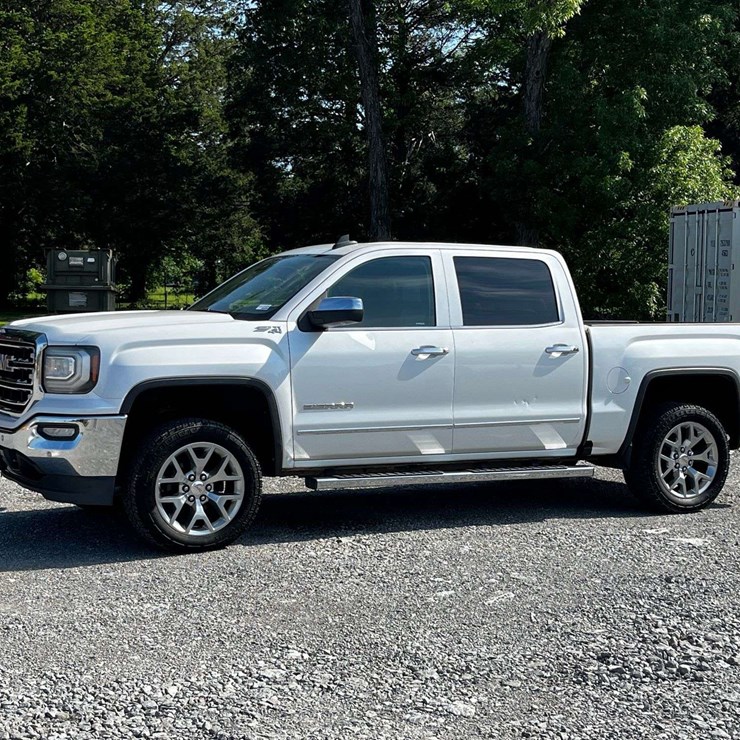2018 GMC Sierra Z71 SLT TRUCK