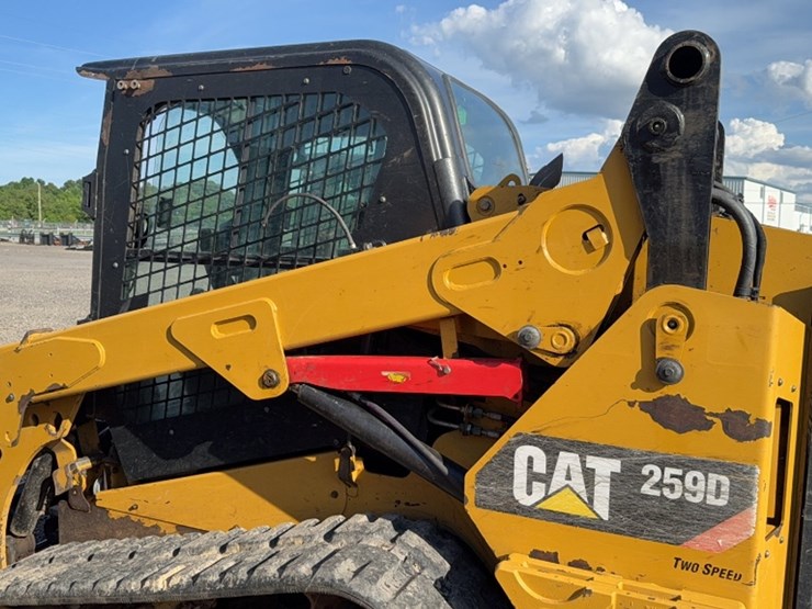 caterpillar-259d-image-10