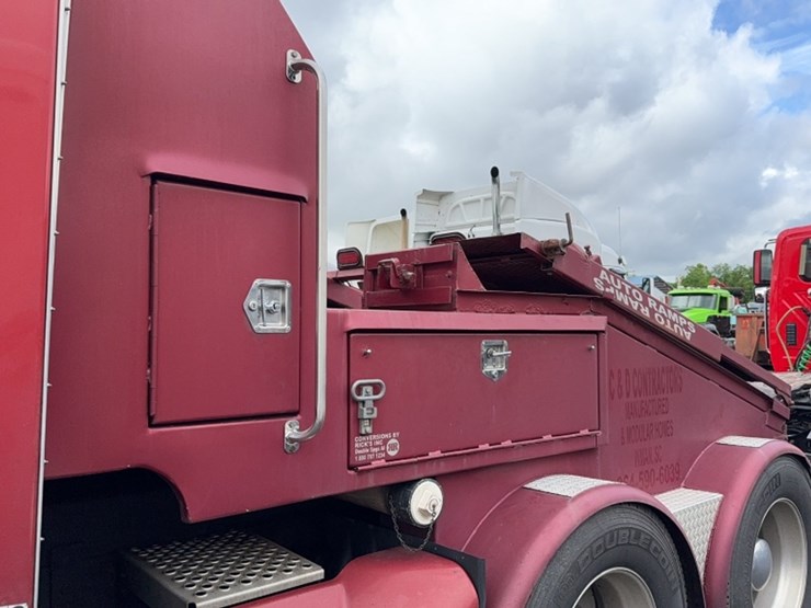 2014-kenworth-t660-image-12