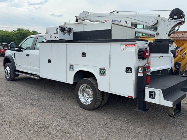2019-ford-f550-image-14