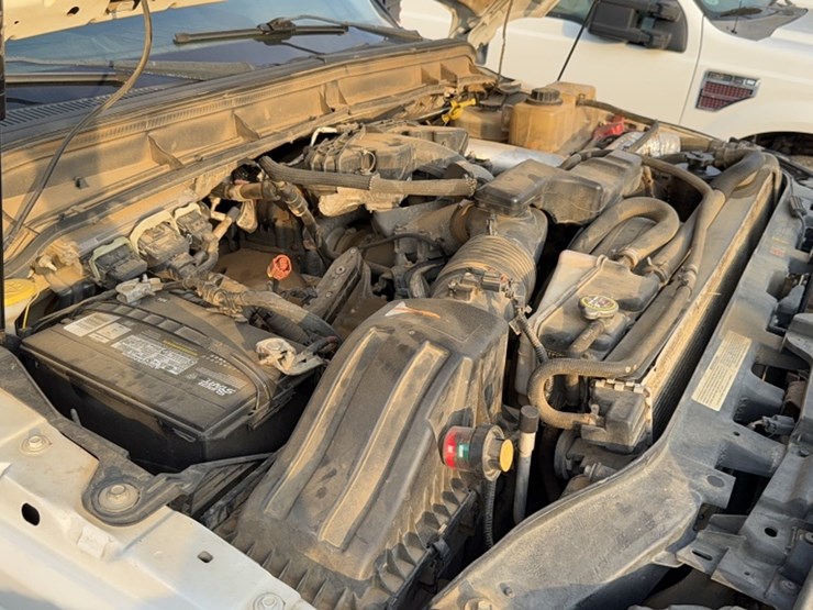 2012-ford-f350-image-25