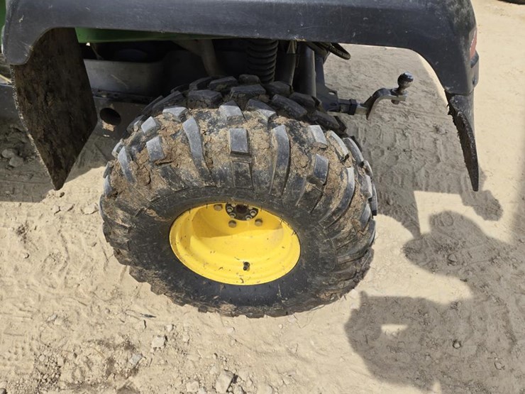 2004-john-deere-gator-image-11