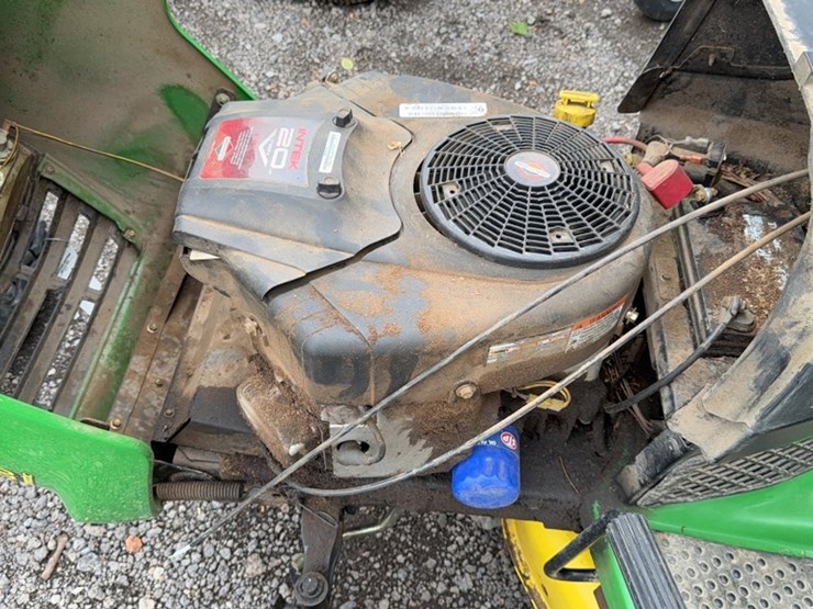 john-deere-l120-image-8
