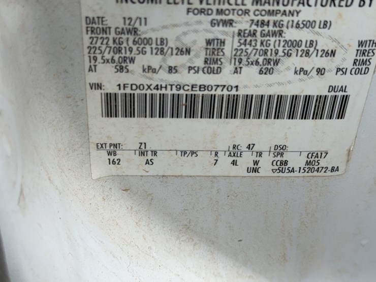2012-ford-f450-image-17