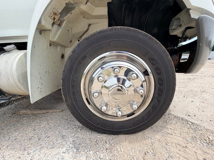2005-international-durastar-4300-image-23