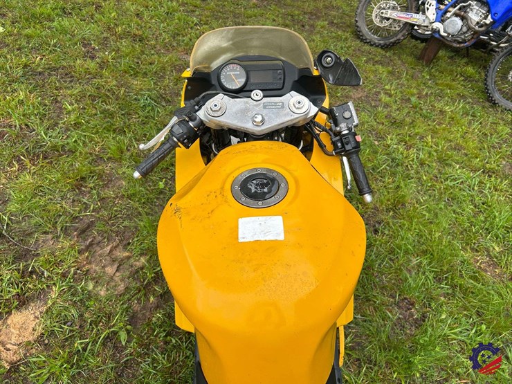 2008-hyosung-gt650-motorcycle-image-14