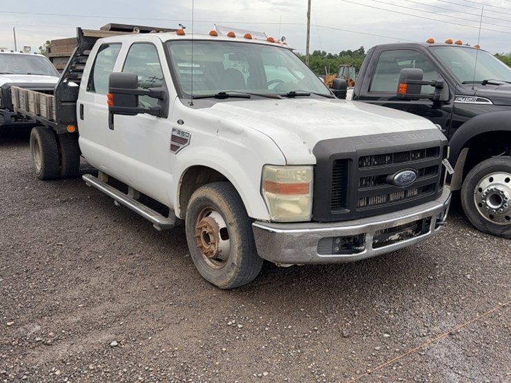 2008-ford-f350-image-3