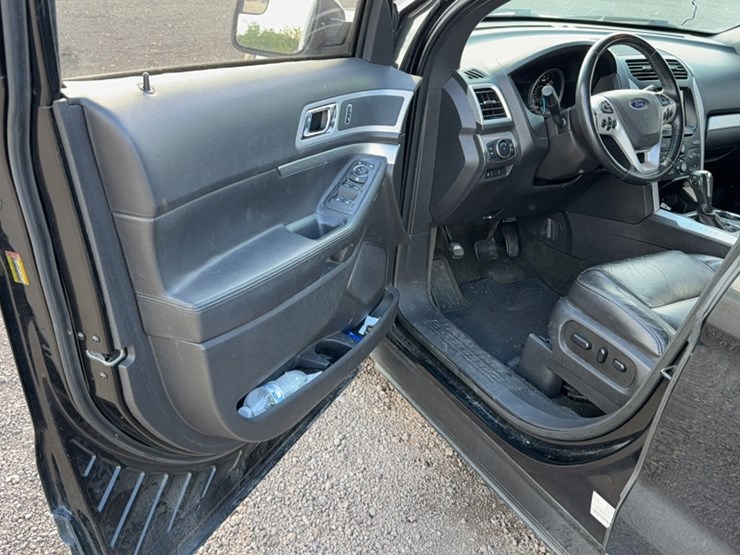 ford-explorer-image-13