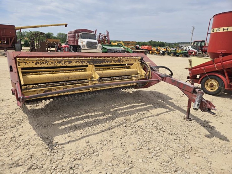 new-holland-489-image-1