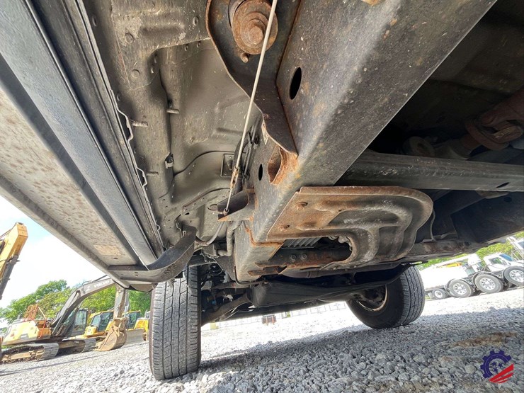 2016-ford-f150-xlt-image-24