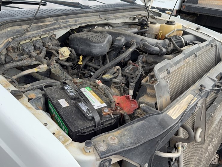 2010-ford-f250-image-21