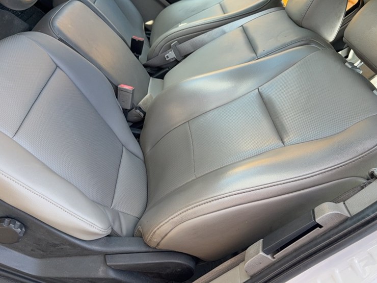 2019-ford-f550-image-25