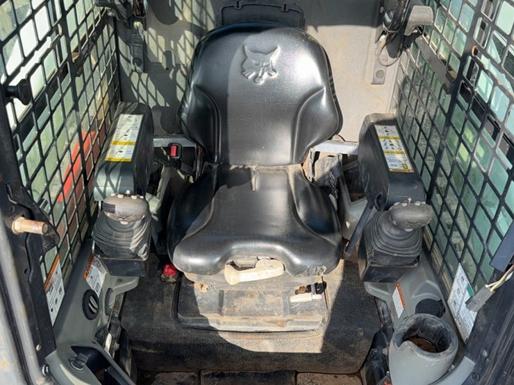 2017-bobcat-t650-image-14