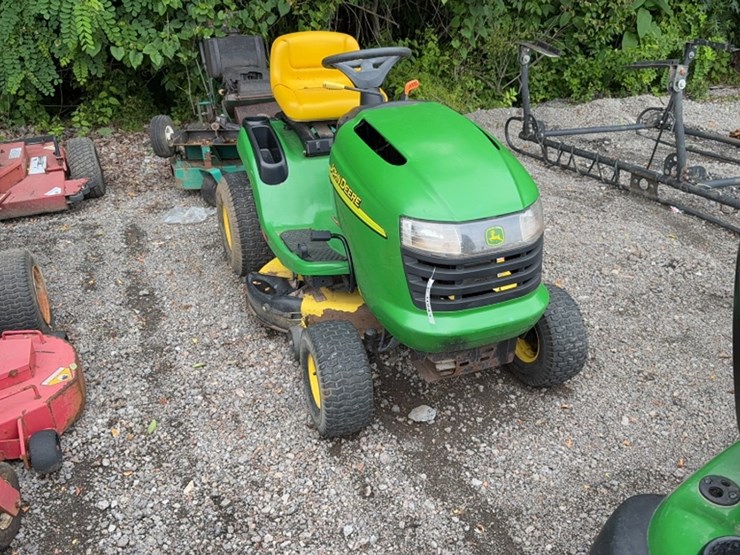 john-deere-l108-image-2