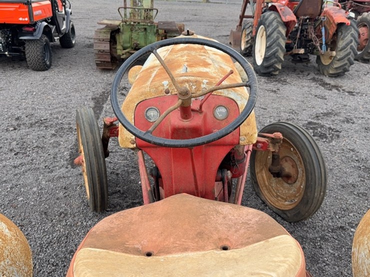 ford-tractor-image-11