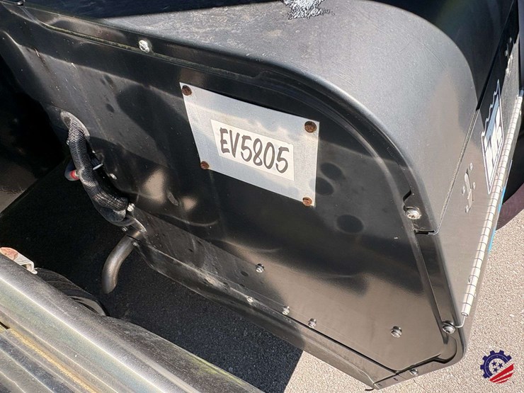 2020-peterbilt-579-image-51