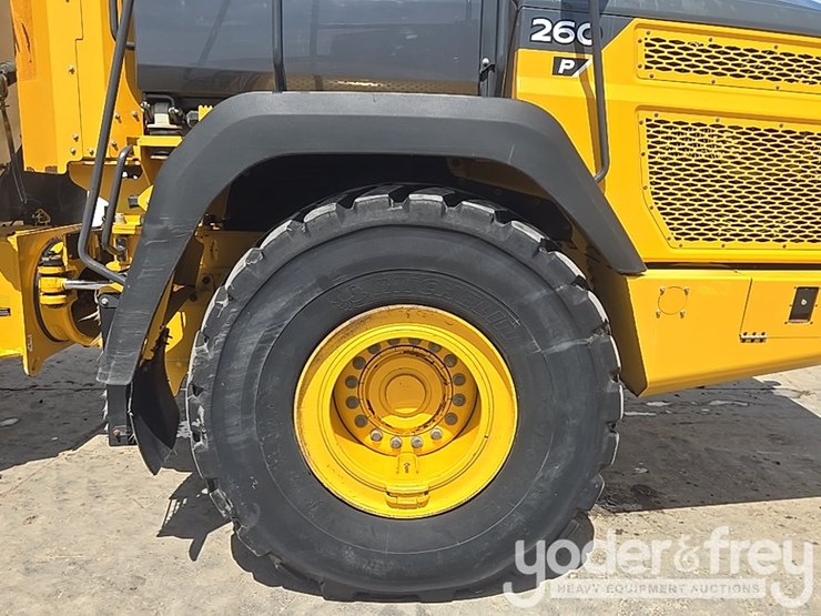 2023-deere-260e-image-13