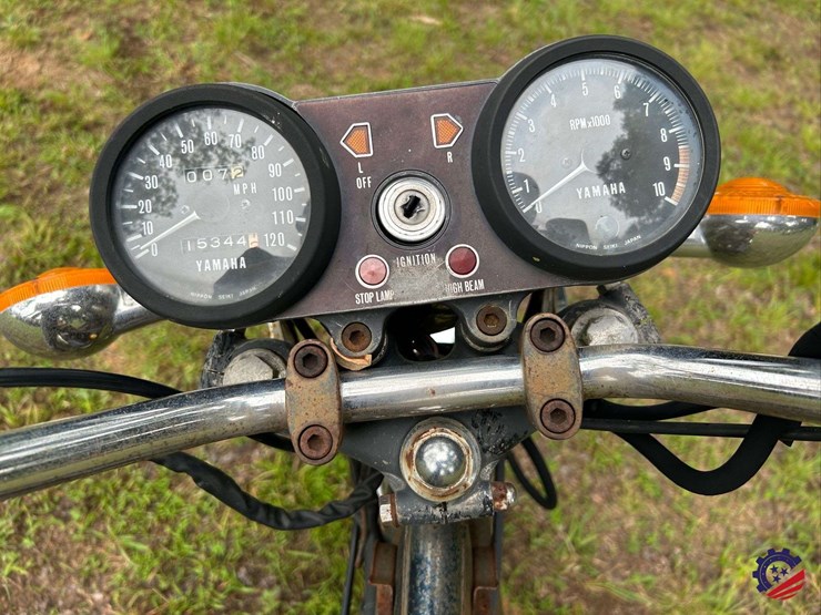 1973-yamaha-350-motorcycle-image-18