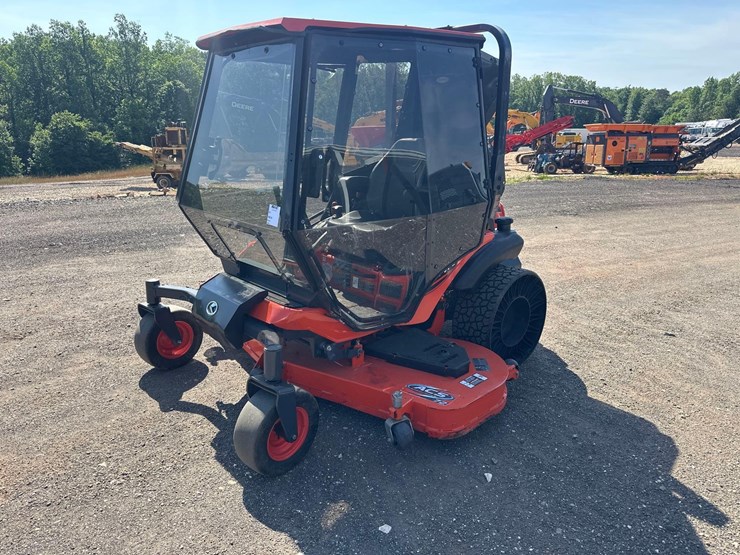 2025-kubota-zd1211-image-2